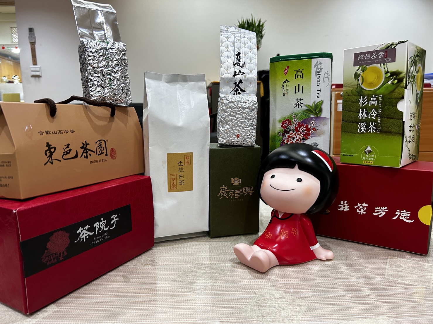 獎學金滿額贈茶葉